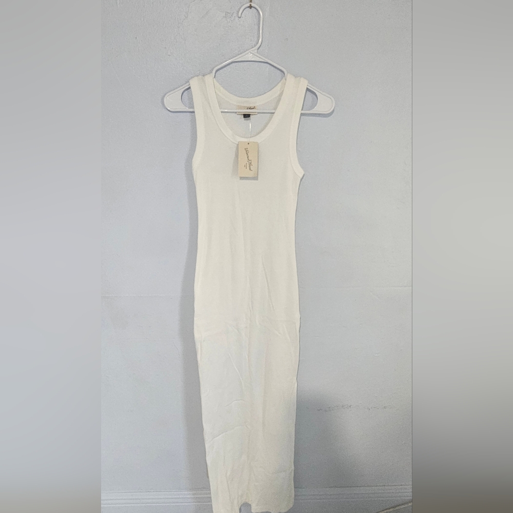 Universal Thread White Ribbed Sheath Dress